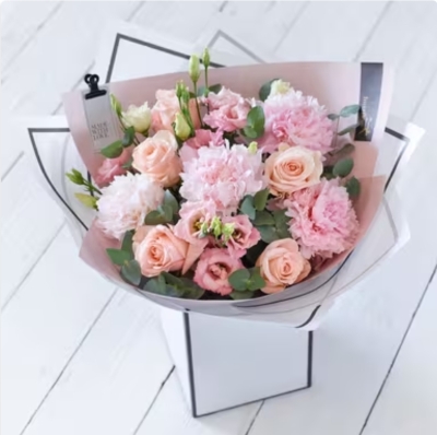Peony luxury gift bouquets, pastel roses and pink peonies
