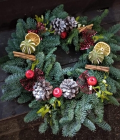 14 inch Fresh Fir Christmas Wreath