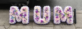 mum funeral flowers